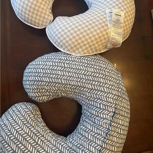 Two Boppy Pillows and 3 Covers - LIKE NEW